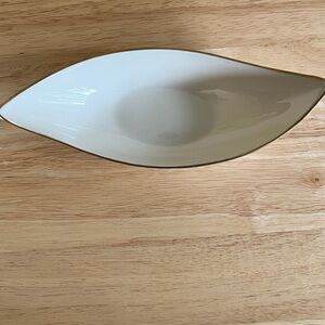 Lenox Cream Leaf-Shaped Serveware